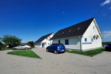 Фото номера Двухместный номер с 2 отдельными кроватями Виллы Pike Inn Dunavatul de Sus г. Dunavăţu de Sus 45